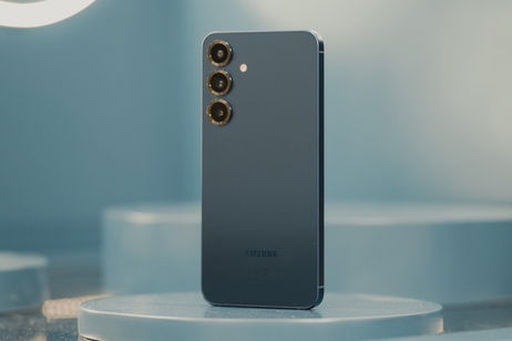 El máximo rival del iPhone ya está aquí: Samsung presenta sus Galaxy S25 El máximo rival del iPhone ya está aquí: Samsung presenta sus Galaxy S25